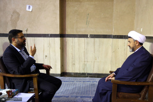 گفتگو با رئیس موسسه تنظیم و نشر آثار امام خمینی (س)  در حسینیه جماران