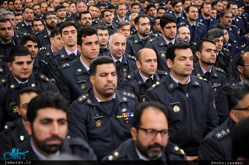 دیدار فرماندهان نیروی هوایی و پدافند هوایی ارتش با رهبر معظم انقلاب