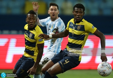 شیلی به دنبال حضور در جام جهانی؛ تقلب اکوادور تایید می شود؟!