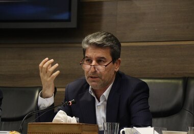 مبارزه بافساد و رانت خواری در دستور کار قرار گیرد