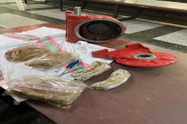 کشف حدود ۴ کیلوگرم مواد مخدر در گمرک بازرگان