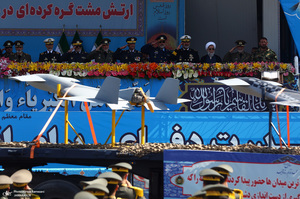 مراسم رژه روز ارتش در جوار حرم مطهر امام خمینی (س) - 2
