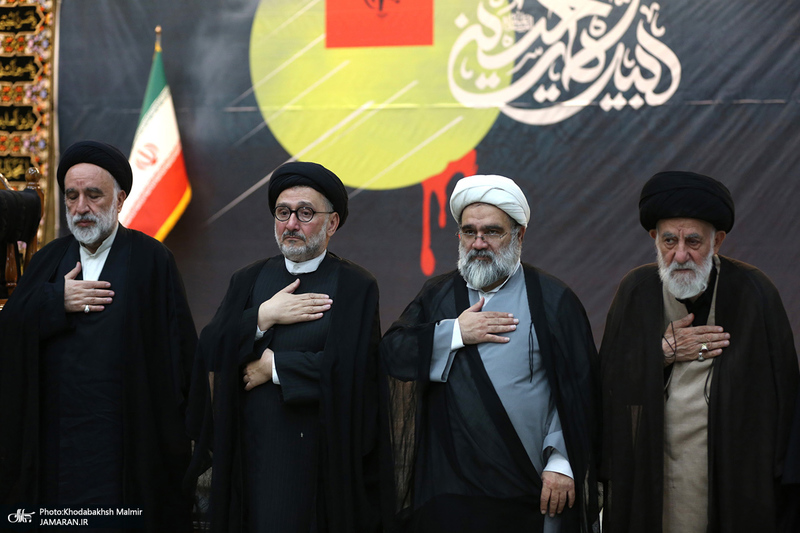 مراسم عزادارای شب عاشورا در حرم مطهر امام خمینی