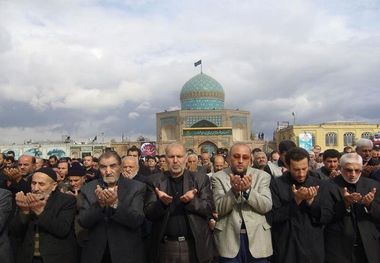 نماز ظهر عاشورا در قزوین اقامه شد