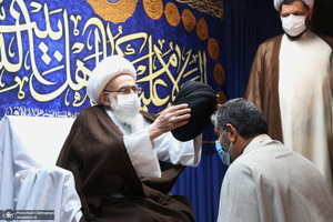 مراسم عمامه گذاری و جشن روز هفدهم ماه ربیع الاول در بیوت مراجع عظام تقلید