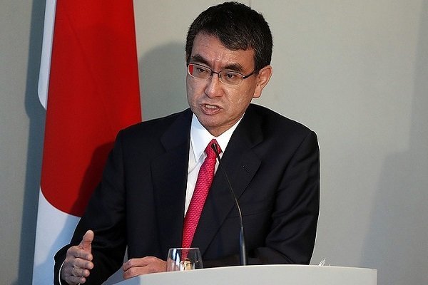 وزیر خارجه ژاپن: از ظریف خواستم تا تهران همچنان به توافق هسته‌ای پایبند باشد