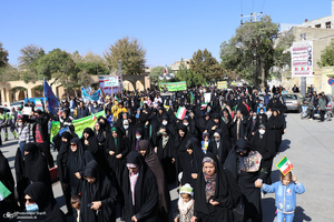 راهپیمایی باشکوه 13 آبان در خمین