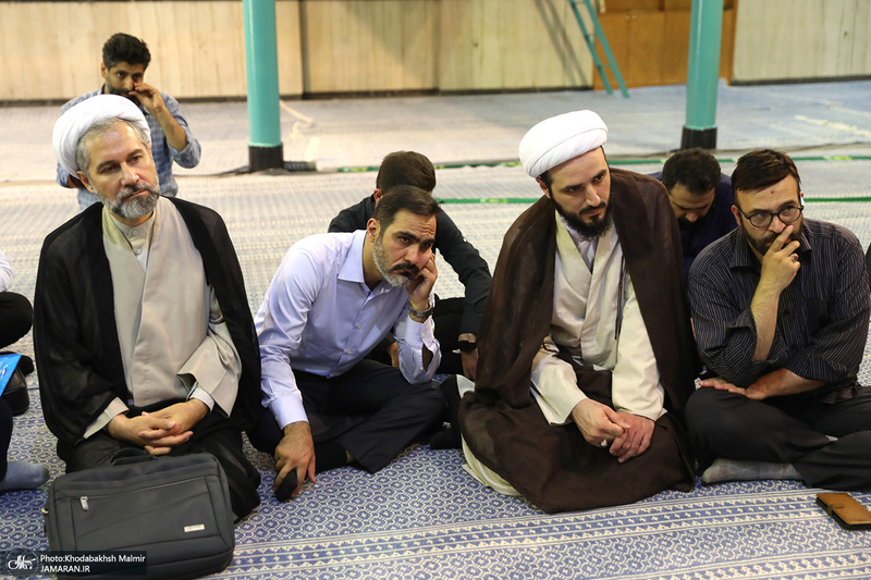 بازدید جمعی از مدیران فرهنگی شهر تهران از حسینیه جماران