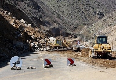 جاده ارتباطی بیرانشهر - بروجرد مسدود شد