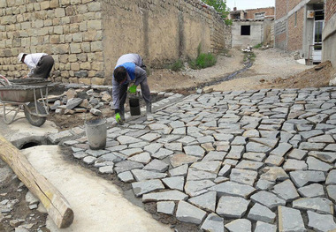 56 روستای خمین تحت پوشش طرح بهسازی و عمران قرار گرفت