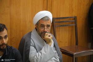 مراسم چهلمین روز درگذشت حاجیه خانم صدیقه بروجردی مادر شهید عیسی بروجردی 0 رسول جعفریان