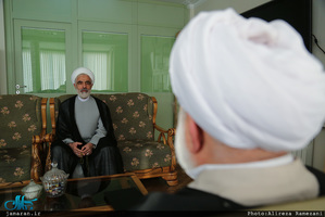 حضور حجج اسلام و المسلمین انصاری و مصباحی مقدم در جماران