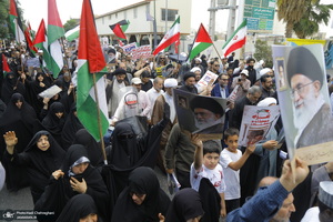 راهپیمایی نمازگزاران قمی در حمایت از مردم غزه