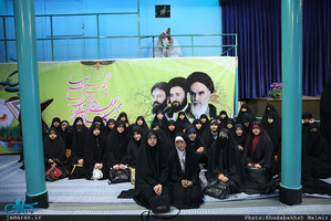 بازدید جمعی از دانشجویان جامعه المصطفی از بیت امام خمینی در جماران 