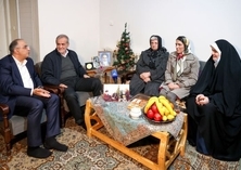 کرسمس کے موقع پر صدر ایران کی مسیحی شہید کے اہل خانہ سے ملاقات

