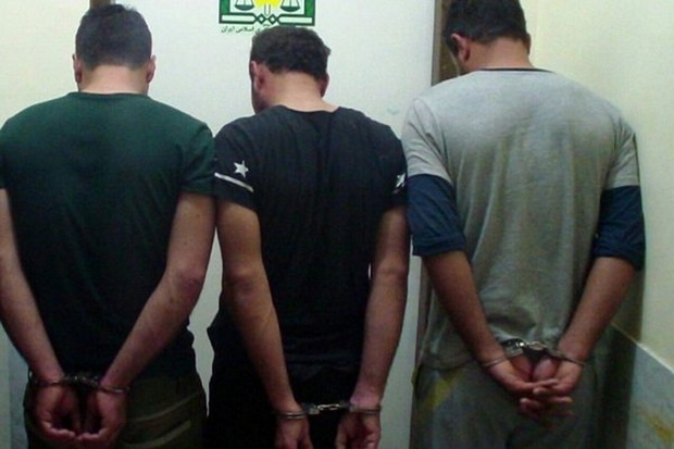 توزیع کنندگان مشروبات الکلی دست ساز در بوکان دستگیر شدند