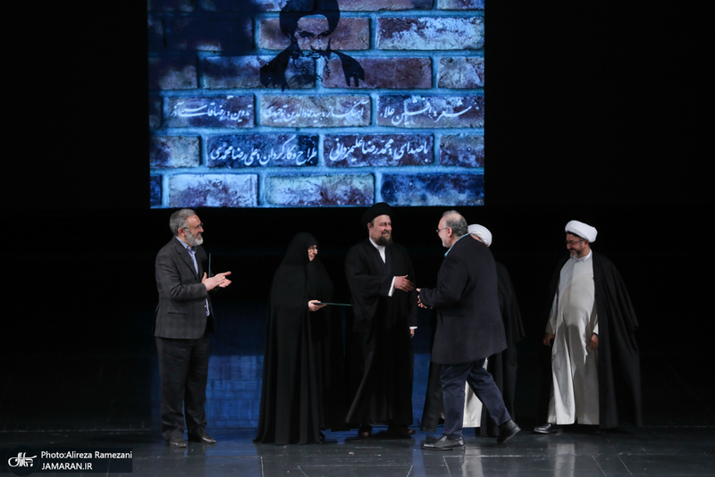 ادامه مستند