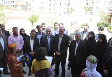 کودکان بدسرپرست باید از آینده مناسبی برخوردار شوند