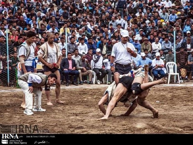 مسابقات کشوری کشتی با چوخه در خوشاب برگزار شد