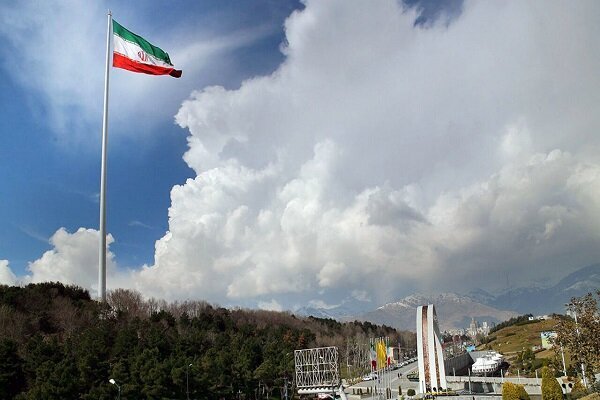 جمهوری اسلامی ایران آماده‌ی یک تغییر بزرگ می‌شود؟