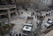 آمریکا و اسرائیل در تدارک حمله‌ای سه‌روزه به ایران؛ تهران برای جنگی طولانی آماده می‌شود/ برنامه‌ریزان آمریکایی اطمینان دارند که یک عملیات نظامی سه‌روزه می‌تواند خسارت اقتصادی کافی به ایران وارد کند