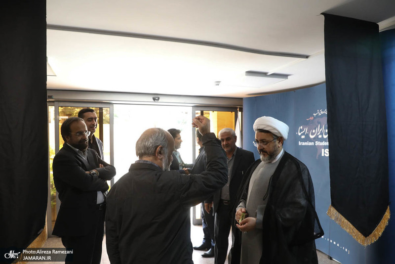 بازدید رییس موسسه تنظیم و نشر آثار امام خمینی (ره) از خبرگزاری ایسنا