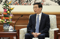 دیدار رییس جمهور پزشکیان با عضو کمیته دائمی دفتر سیاسی کنگره ملی خلق چین (12)