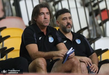 انتقاد تند ساپینتو از بازیکنان: این چه بازی بود؟