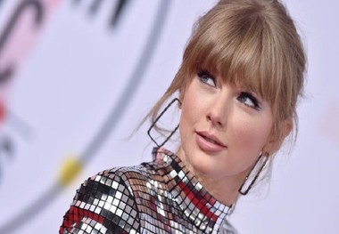 تیلور سوئیفت کارگردان شد