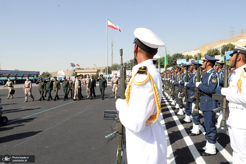 مراسم مشترک دانش‌آموختگی دانشجویان دانشگاه‌های افسری نیروهای مسلح با حضور رهبر معظم انقلاب