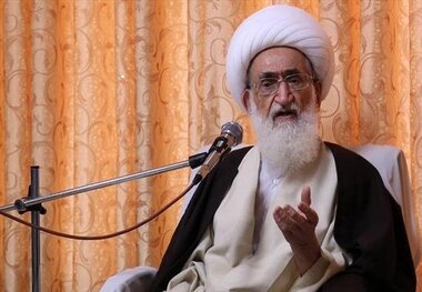 هشدار یک مرجع تقلید به بانکها: ربا در بانکها/ مردم به بانکها پول ندهند