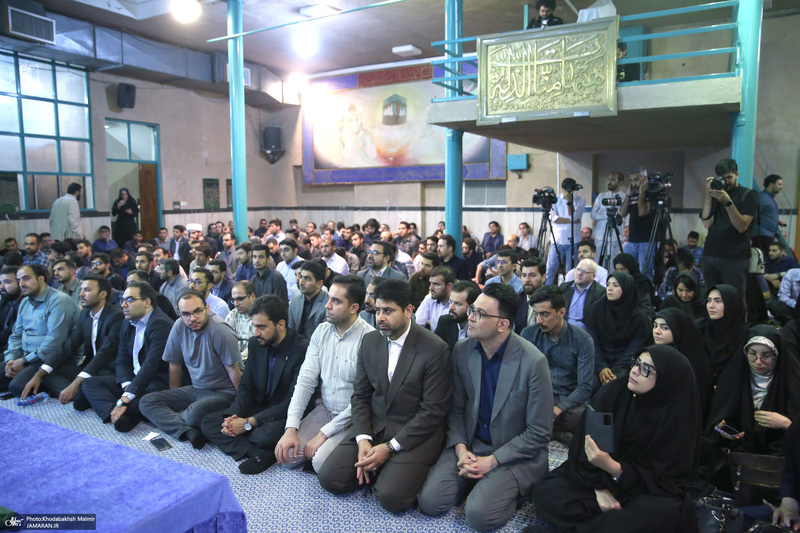 تجدید میثاق جمعی از نخبگان با آرمان های امام خمینی (س)