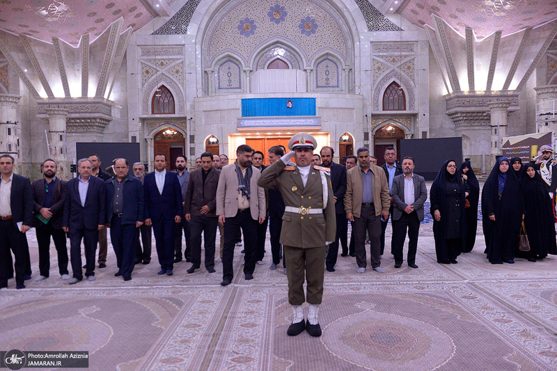 تجدید میثاق فرماندهان بسیج و کارکنان واحدهای دانشگاه آزاد با آرمان حضرت امام خمینی (س)