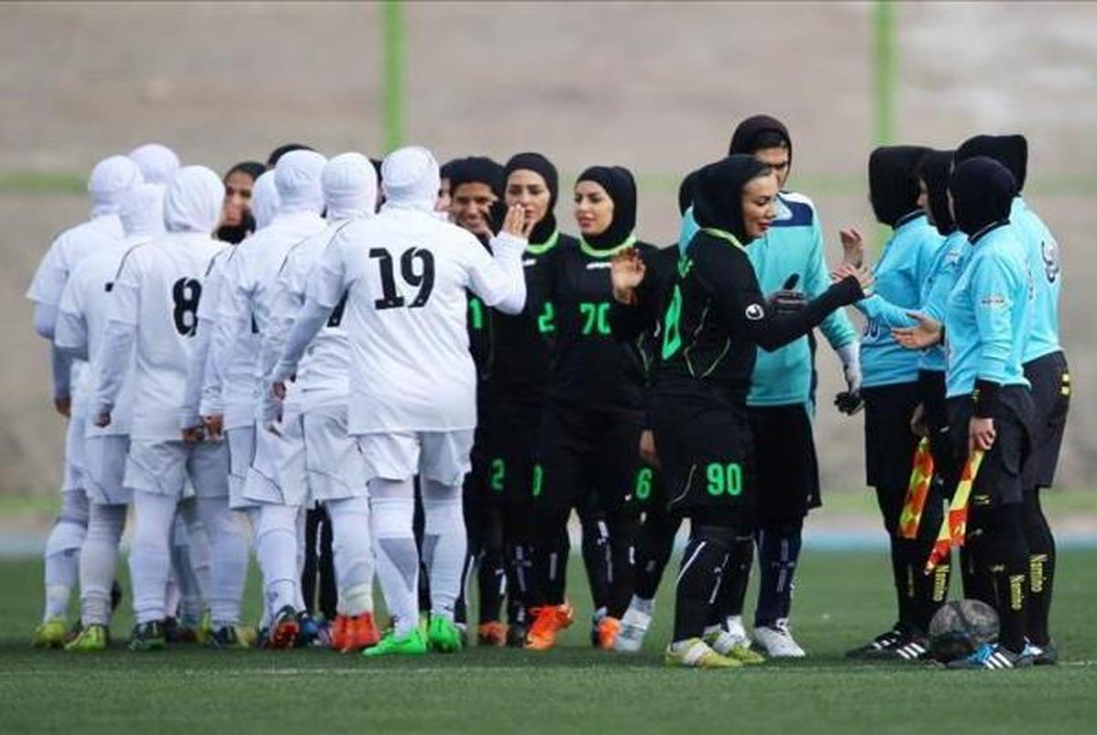 دختران بم و کردستان پیشتازان فوتبال ایران؛ ستاره هایی که نه می بازند؛ نه گل می خورند!