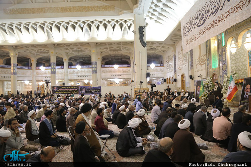 مراسم بزرگداشت حجت‌الاسلام و المسلمین سید مهدی طباطبایی(ره) در حرم مطهر حضرت معصومه(س)