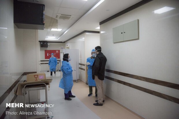 چند نفر از کادر درمانی در زنجان به ویروس کرونا مبتلا شده‌اند