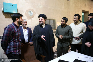 بازدید سیدحسن خمینی از  کارگاه طراحی زندگی سیاسی و عرفانی امام خمینی (ره) در حسینیه جماران