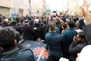 دسته عزاداری روز شهادت حضرت زهرا (س) با حضور آیت الله العظمی وحید خراسانی