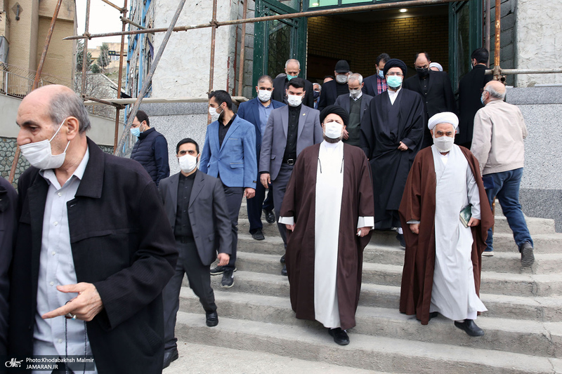 مراسم تشییع پیکر آیت الله ری شهری (ره) از حسینیه کوثر (س)