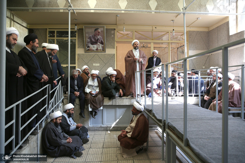 نشست صمیمی مدیران سازمان تبلیغات اسلامی در حسینیه جماران