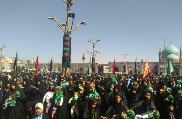 اجتماع بزرگ شیرخوارگان حسینی در حرم امام رضا (ع) برگزار شد