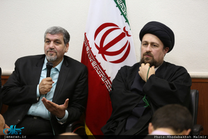 دیدار دبیر کل و اعضای حزب مردم سالاری با سید حسن خمینی 