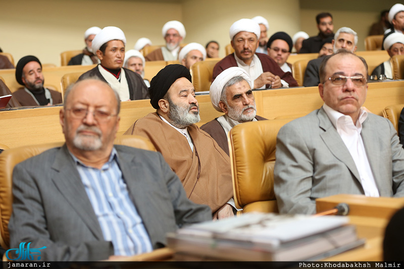 مراسم بزرگداشت چهلمین سالگرد شهادت آیت الله حاج سید مصطفی خمینی(ره)-3