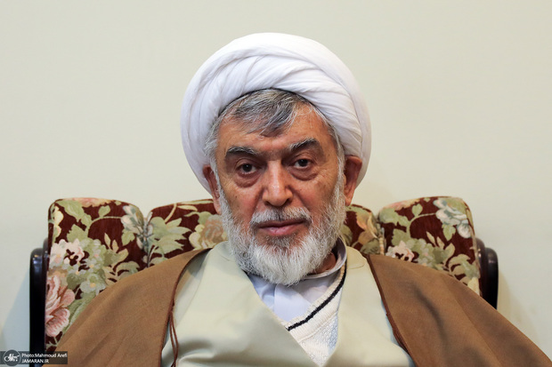  «حسینعلی نیری» درگذشت