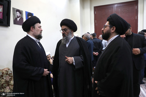 مراسم تشییع و تدفین همسر آیت الله موسوی بجنوردی (ره) در حرم امام خمینی (س)-3