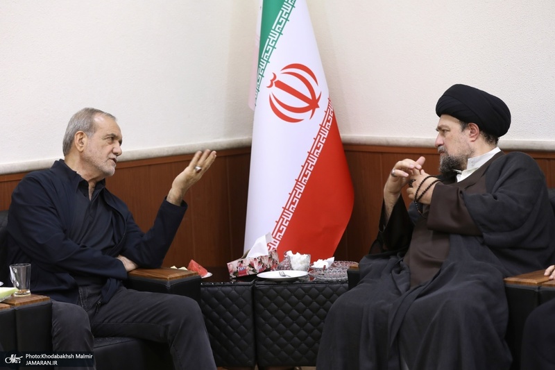دیدار رئیس جمهوری با آیت الله سید حسن خمینی