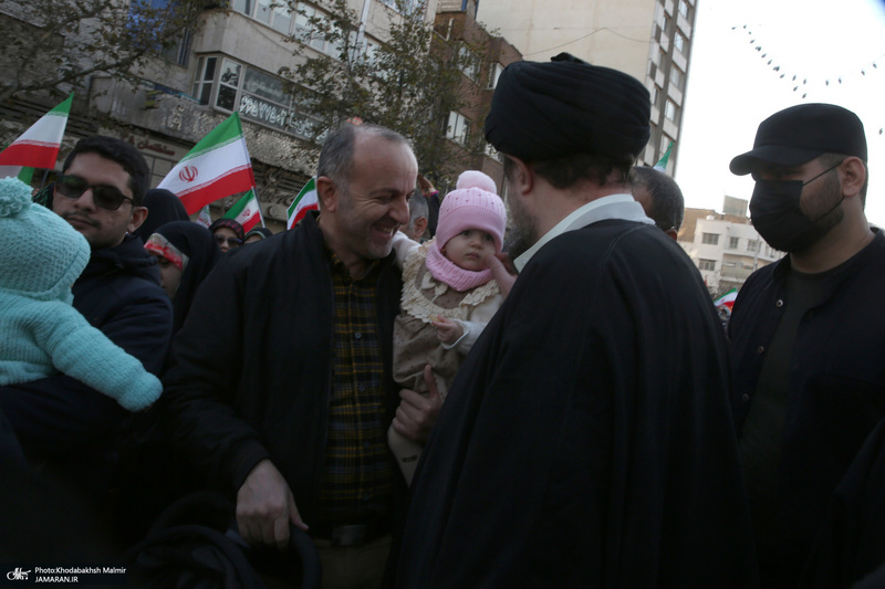 حضور سید حسن خمینی در اجتماع بزرگ مردم تهران