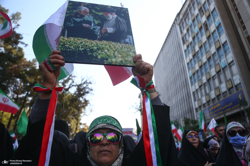 راهپیمایی باشکوه 13 آبان در تهران -2