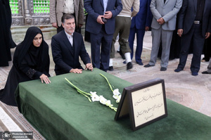 تجدید میثاق رئیس و کارکنان سازمان ملی استاندارد با آرمان های حضرت امام خمینی(س)