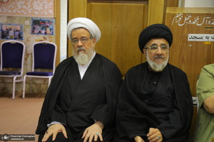 مراسم چهلمین روز درگذشت حاجیه خانم صدیقه بروجردی مادر شهید عیسی بروجردی